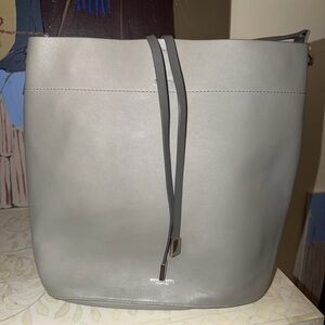 Michael Kors Elegant Gray Shoulder Bag